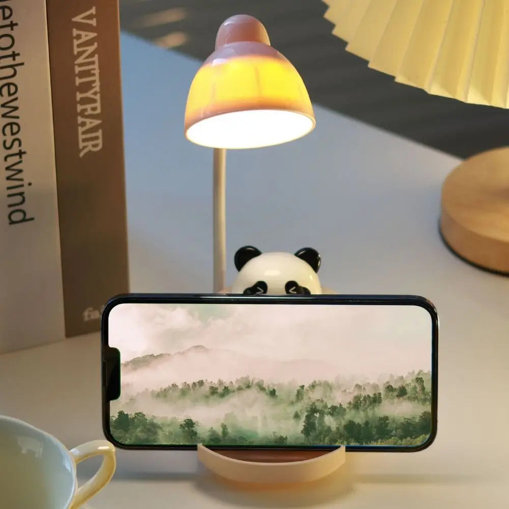 Chargeable Sofa Panda Nightlight Ornament 360° Adjustable USB-C Panda Mobile Phone Bracket Cartoon Children's Sleep Light/Night lamp