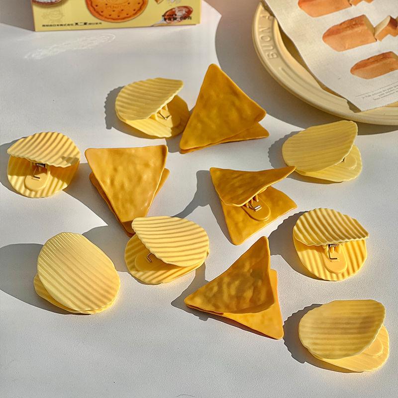Creative Plastic Bag Clips for Food Storage, Snack Sealing Clips, Kitchen Storage Organiser, Office memo Clip (Pack of 4)