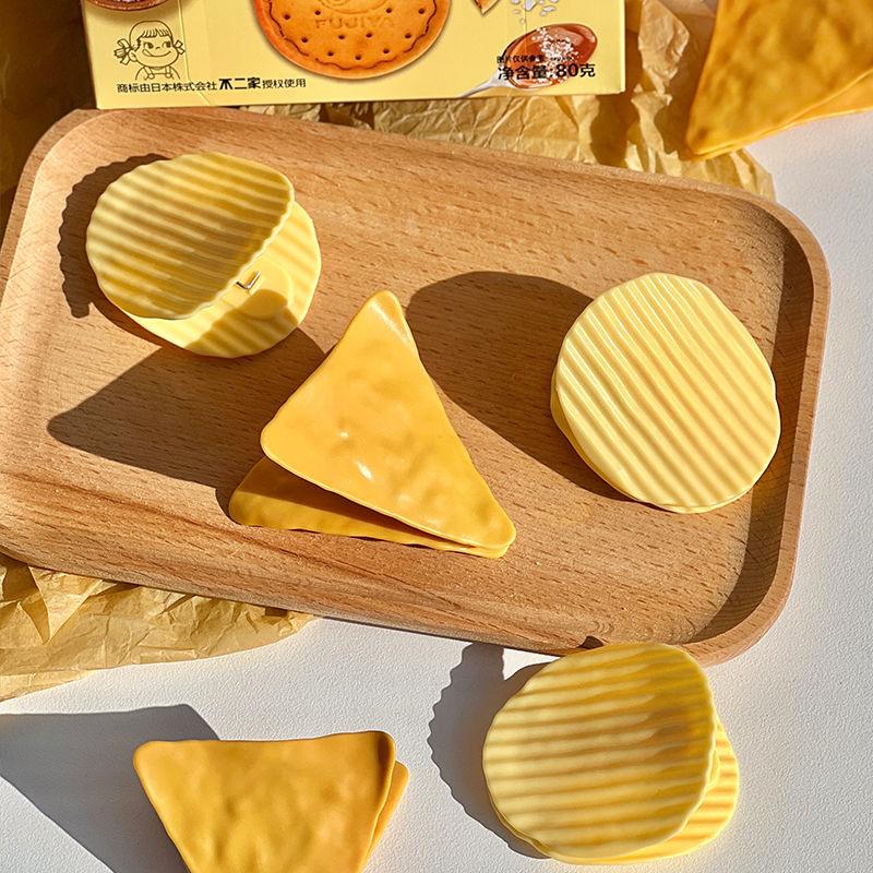 Creative Plastic Bag Clips for Food Storage, Snack Sealing Clips, Kitchen Storage Organiser, Office memo Clip (Pack of 4)