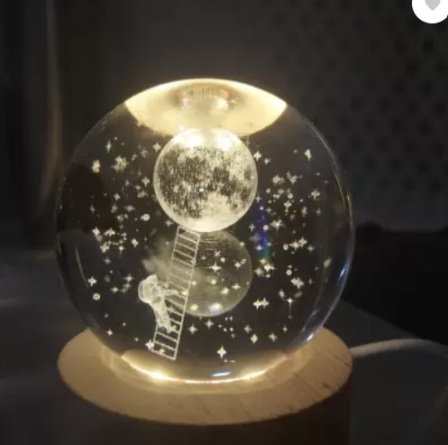 3D Crystal Ball Night Light - LED Light Hologram Glass Lamp with Solid Wood Base, USB Powered Crystal Ball Lamp for Home Decor Display Birthday Gift