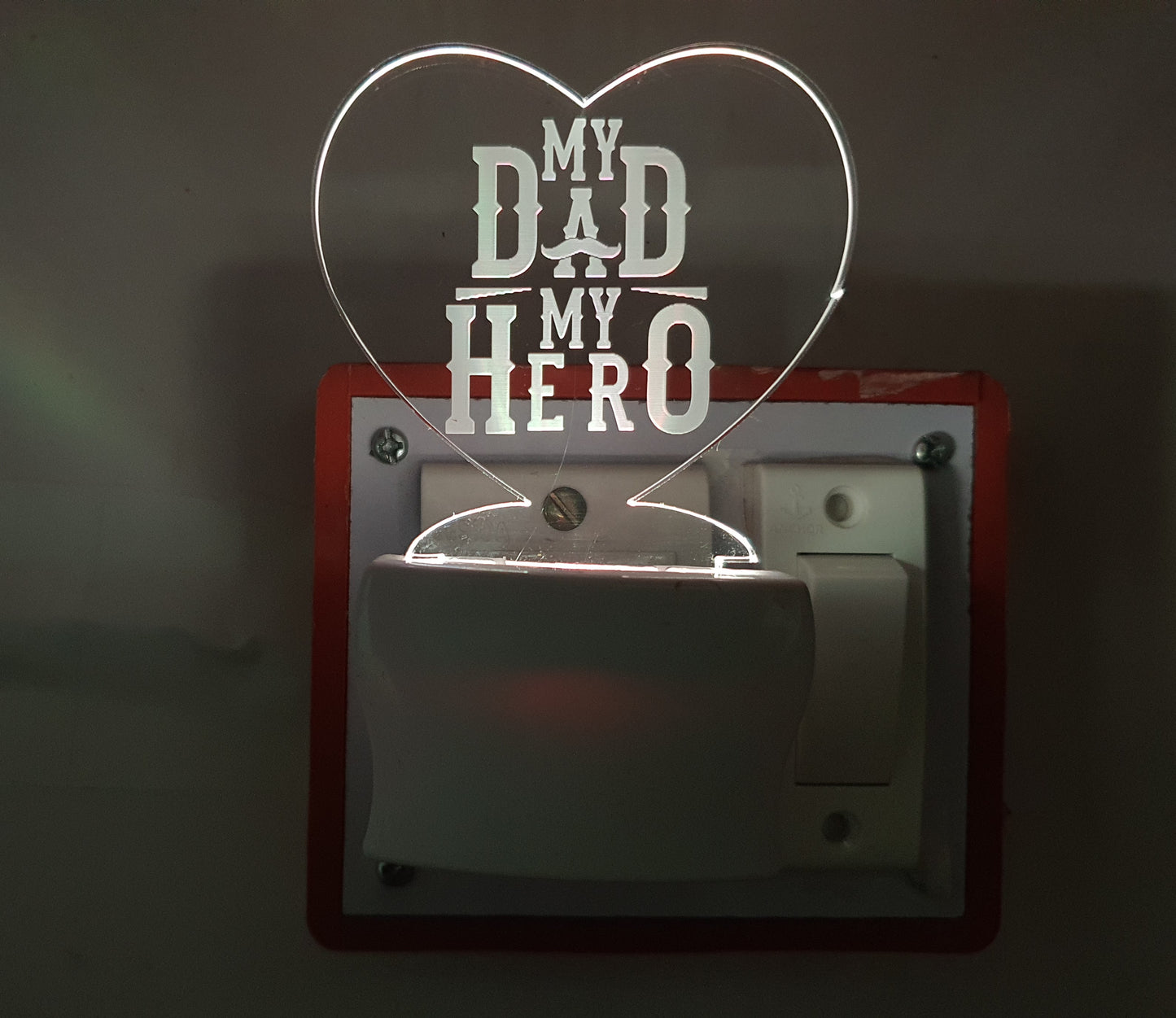 3D ”My Dad My Hero ” Beautifully Colour Changing Lamp