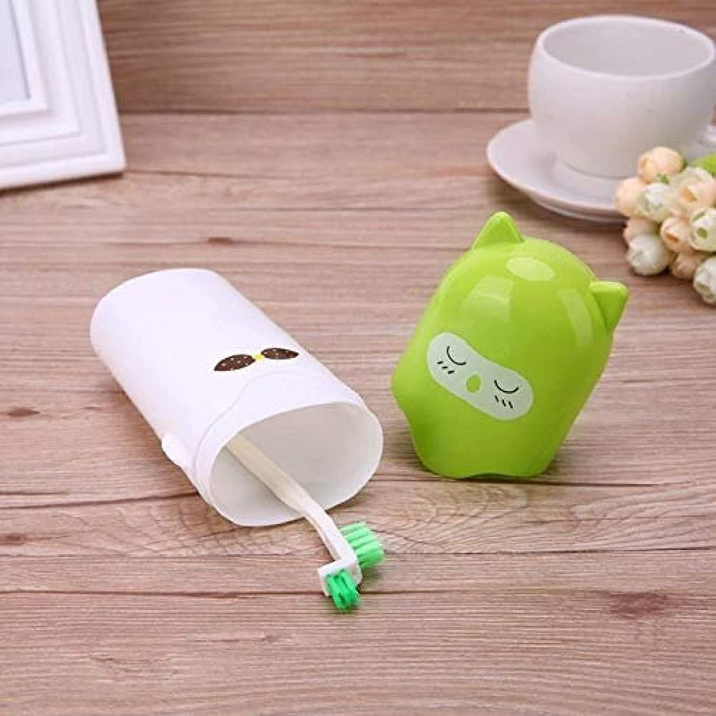 Set of 2 Travel Toothbrush Teddy Shape Holder