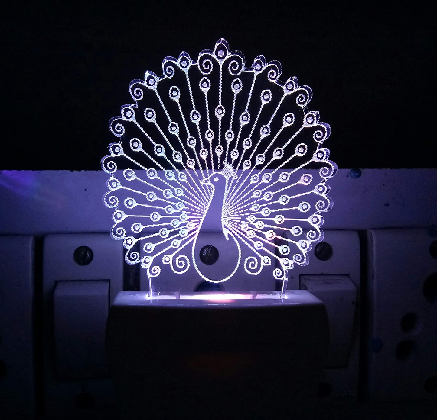 3D " Peacock " Beautifully Colour Changing Lamp