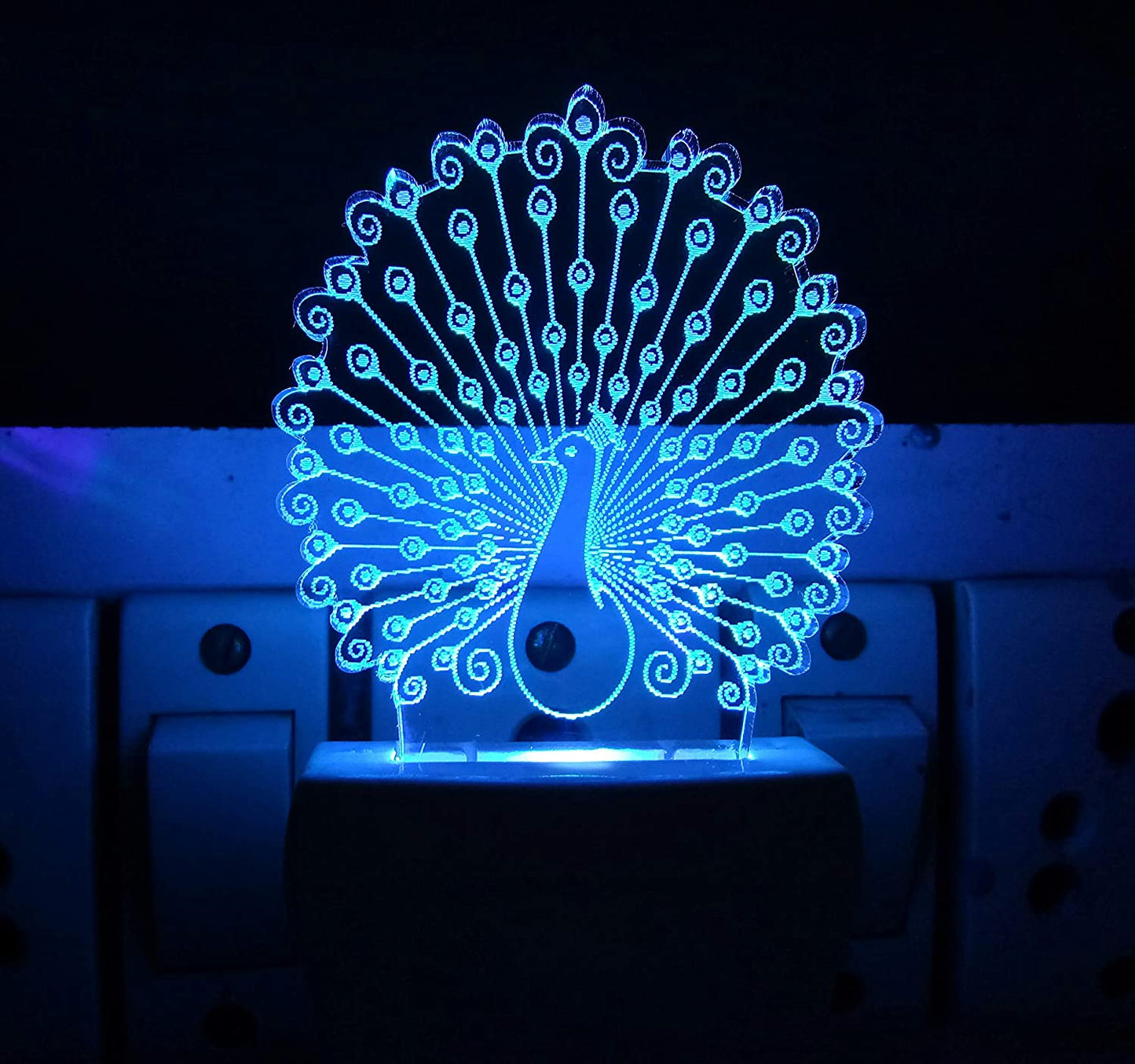 3D " Peacock " Beautifully Colour Changing Lamp