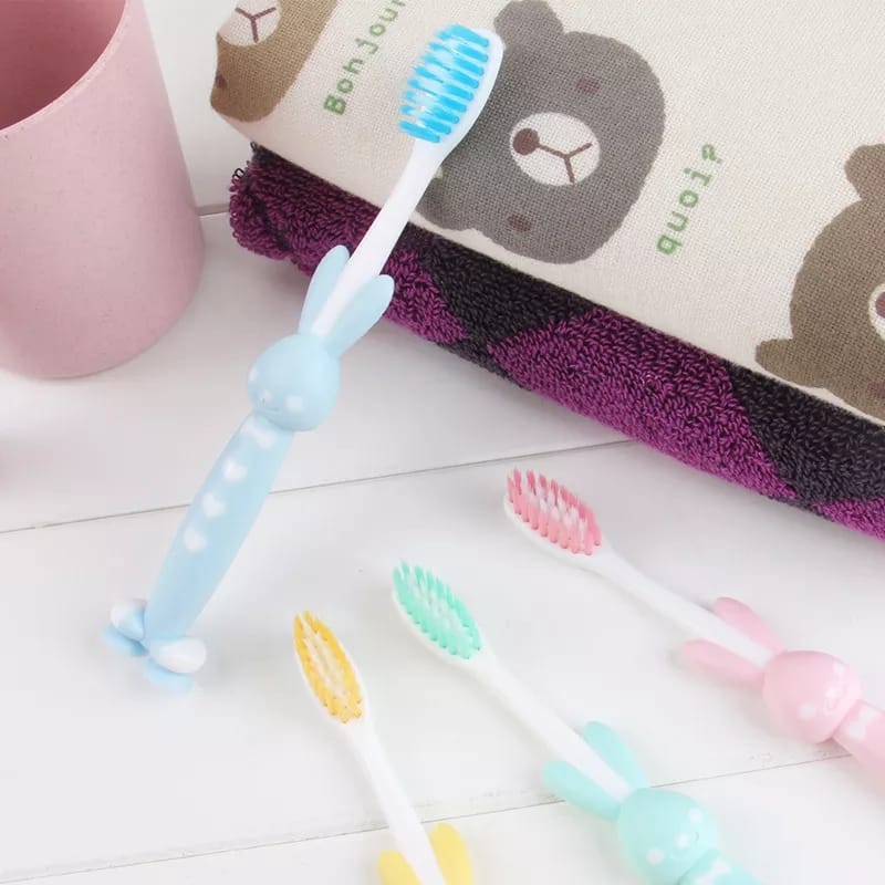 Kids Toothbrush Rubber Handle Toothbrush with Suction Cup 3 pcs (Random Color)